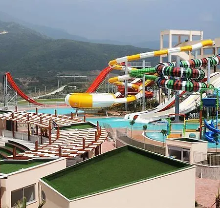 Villa Goldcity Paradise