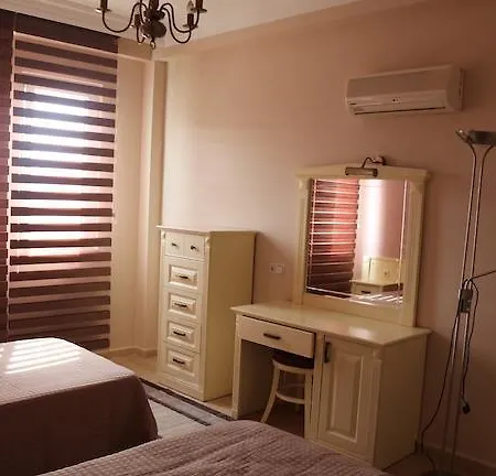 Villa Goldcity Paradise *